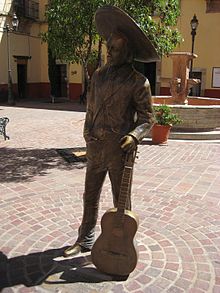 Jorge Negrete Statue
